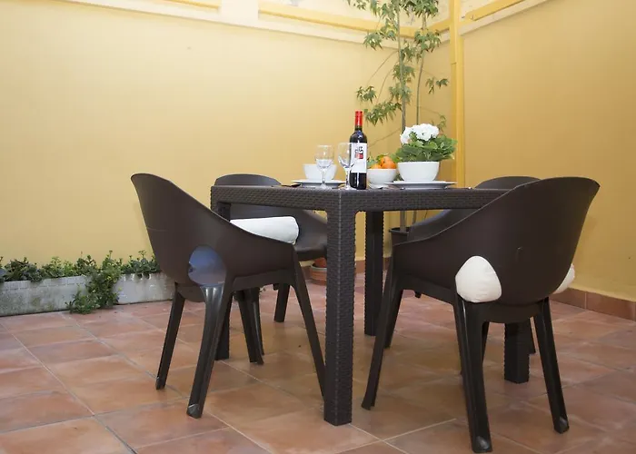 Hostel Singularstays Botanico 29 Valencia