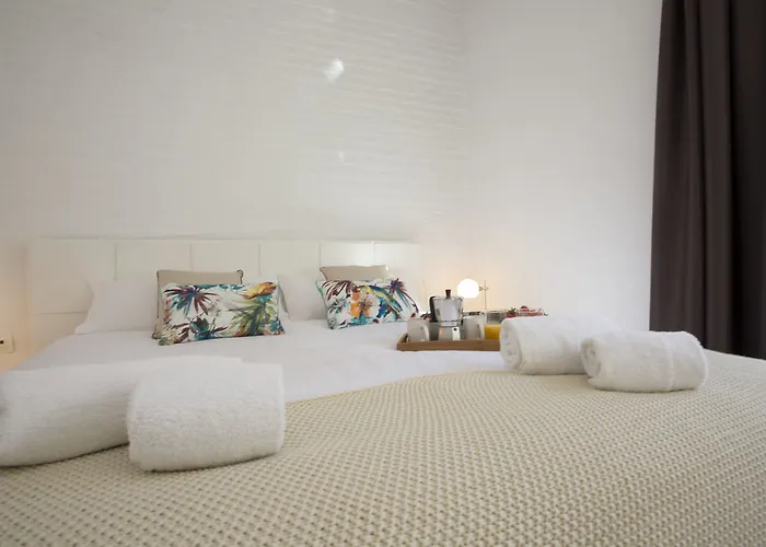 Singularstays Botanico 29 Hostel *