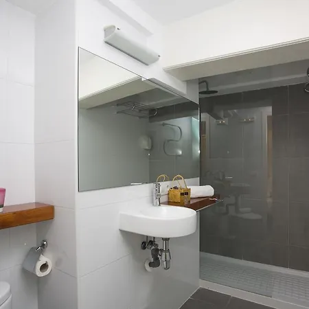 ホステル Singularstays Botanico 29 *